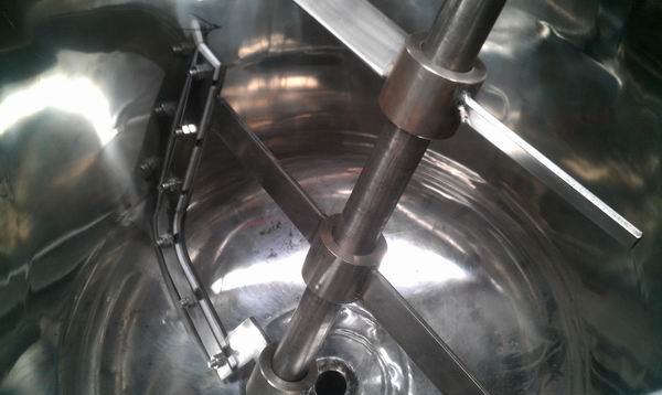 不銹鋼反應(yīng)釜 不銹鋼反應(yīng)罐