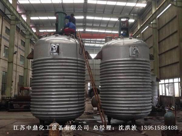 結(jié)晶釜  結(jié)晶反應(yīng)釜  刮壁式結(jié)晶釜 刮壁式反應(yīng)釜  四氟刮板刮壁反應(yīng)釜