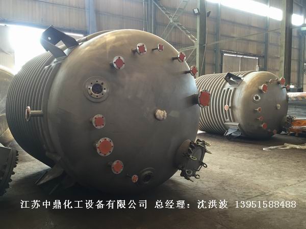 結(jié)晶釜  結(jié)晶反應(yīng)釜  刮壁式結(jié)晶釜 刮壁式反應(yīng)釜  四氟刮板刮壁反應(yīng)釜